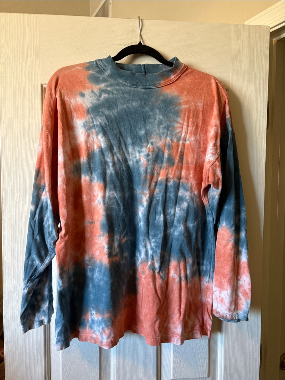 We The Free Tie Dye Oversized Long Sleeved Shirt size S